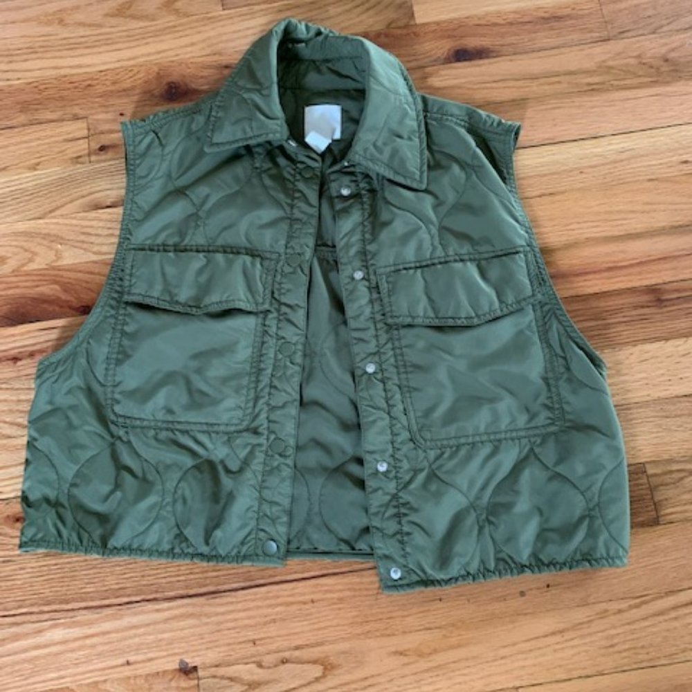 H&M Olive Green Quilted Utility Vest
